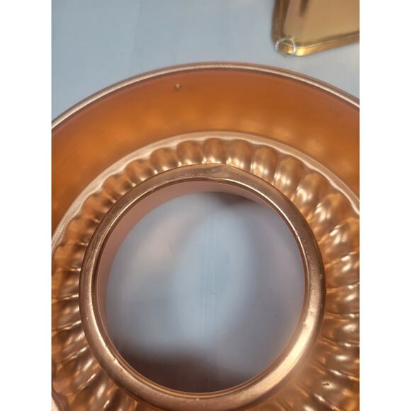 3 Vintage Gelatin Molds, Cake Pans, Copper Tone Star Shell Ring - Picture 5 of 7